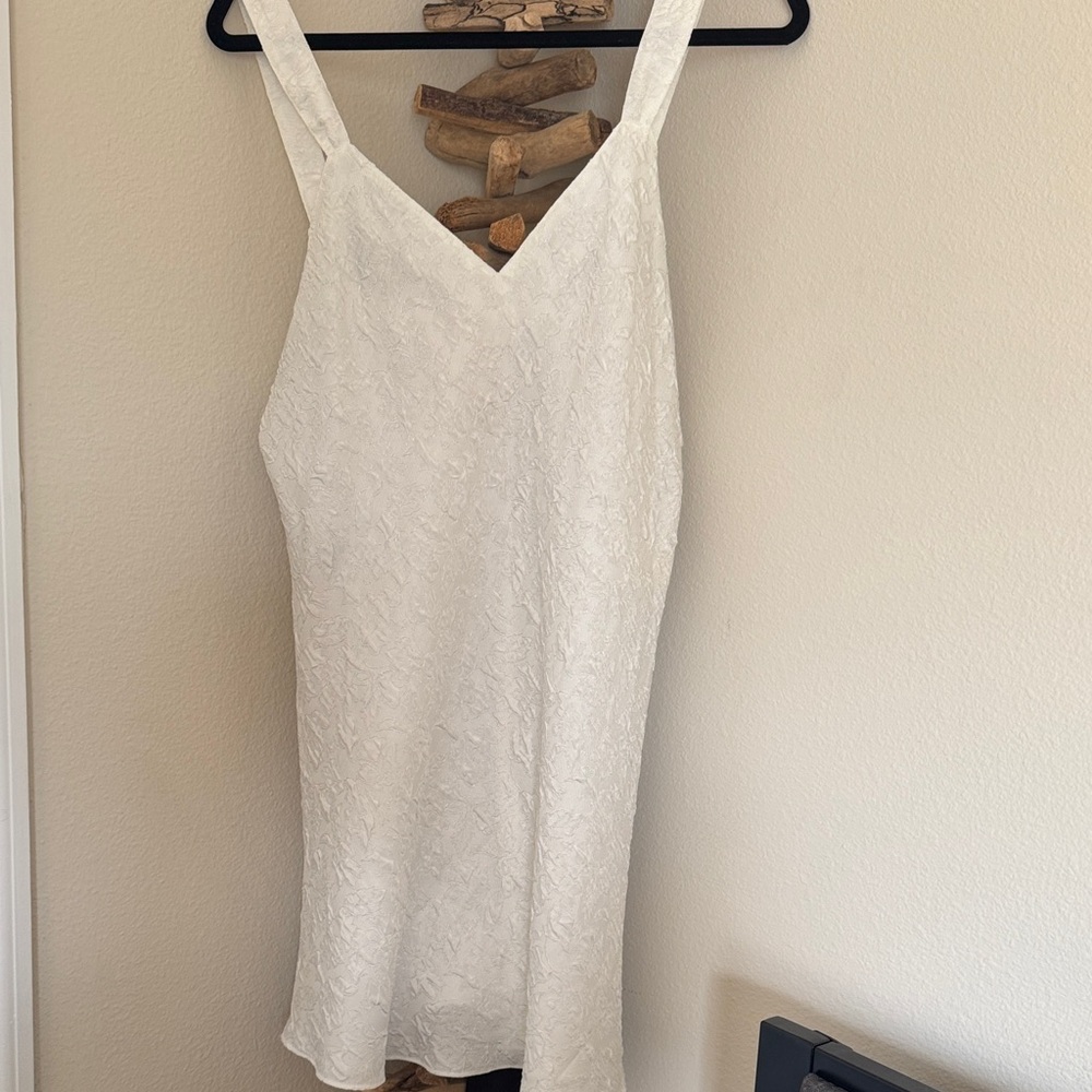Elegant White Lace Chemise